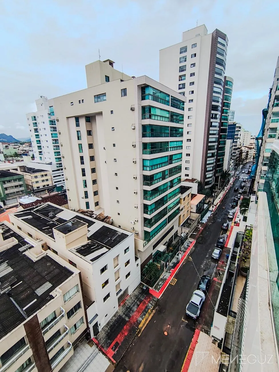 Imagem Apartamento 3Q finamente mobiliado na Orla - Av. Beira Mar, Praia do Morro - R$ 900 mil