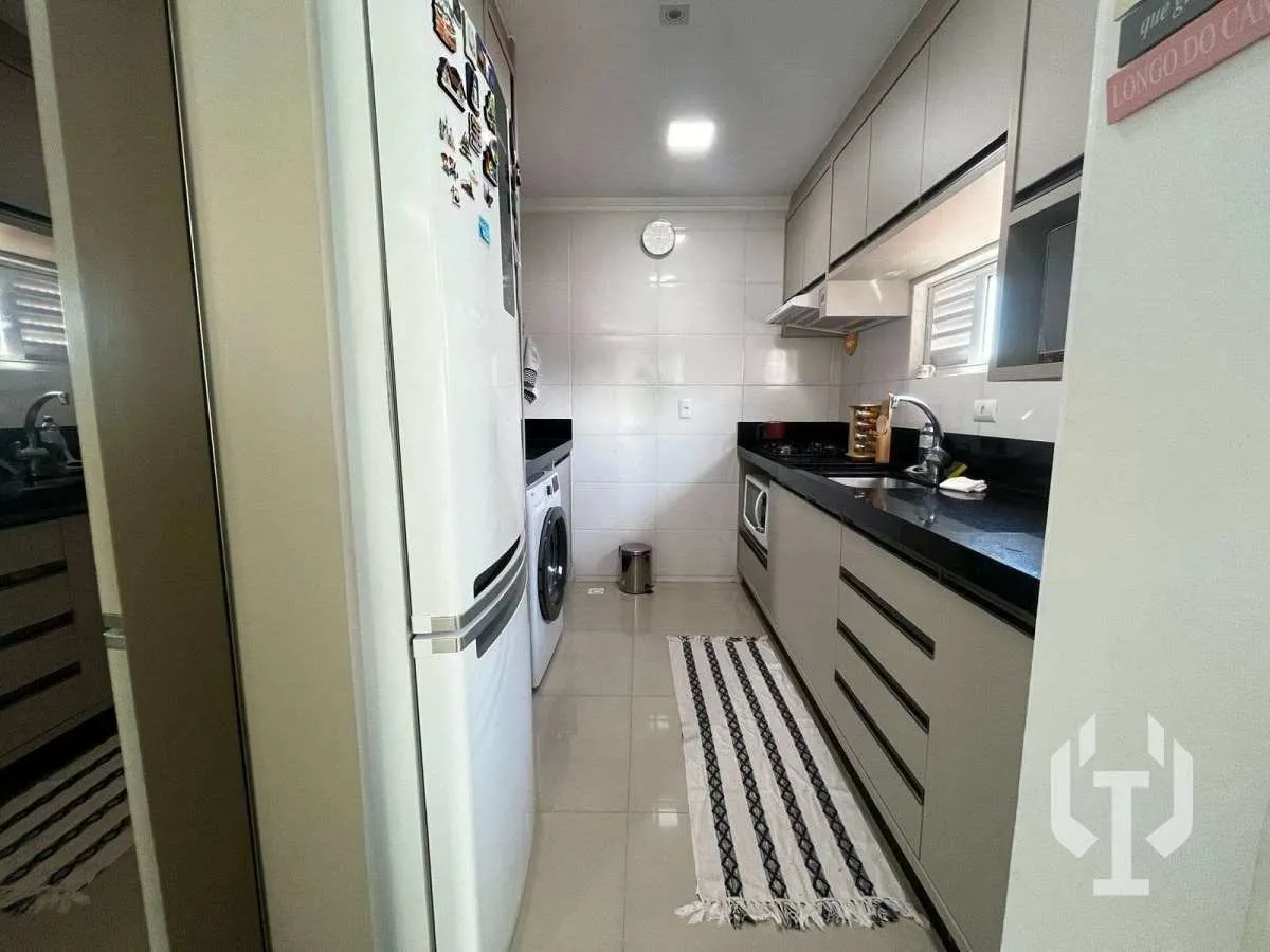 Imagem Apartamento à venda, no Veneza, em Itapema, Meia Praia, com 2 quartos, 80m2