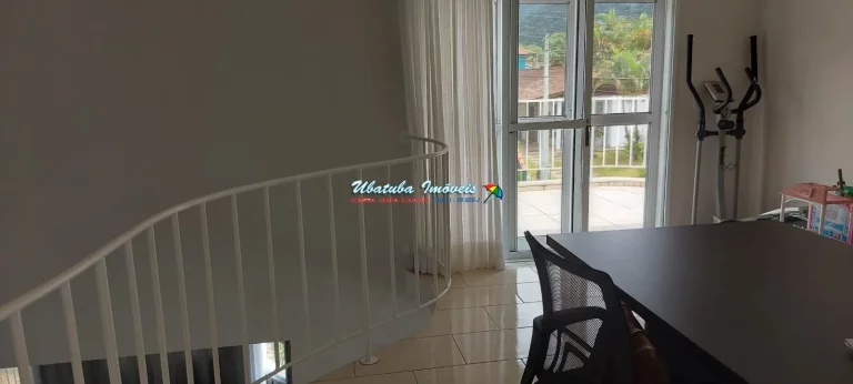 Imagem Linda casa em condomínio.