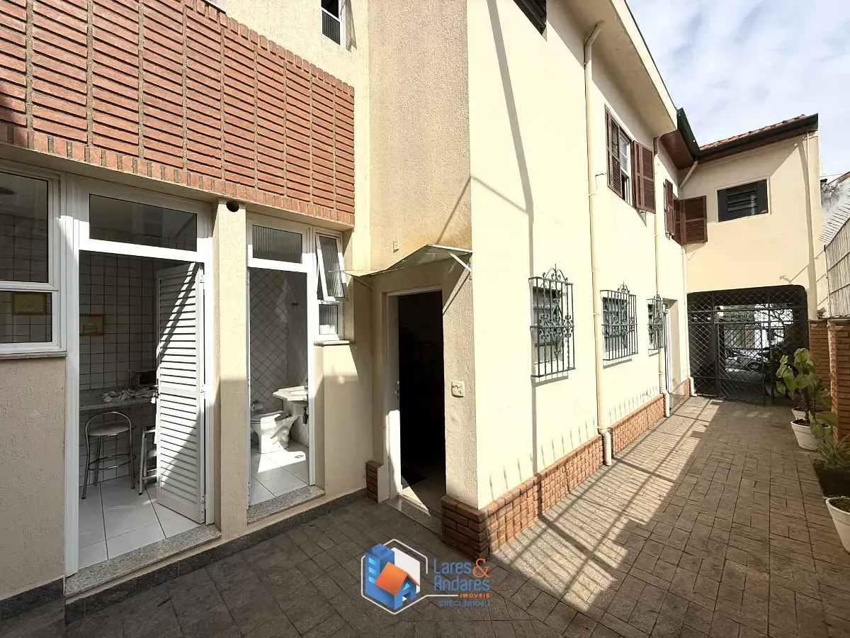 Imagem Sobrado para venda em Perdizes com 9 quartos, 213m²