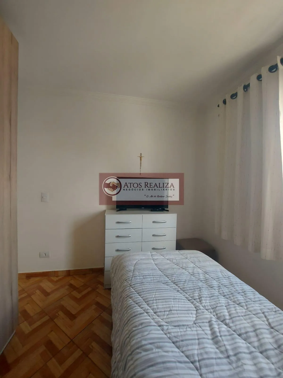 Imagem Novidade a venda no Jardim Sônia Zona Sul de São Paulo Vendo Apartamento de 2 Dormitórios, vaga de garagem coberta, Móveis planejados, portaria 24h. Valor especial R$ 305 Mil agende uma visita e confira.