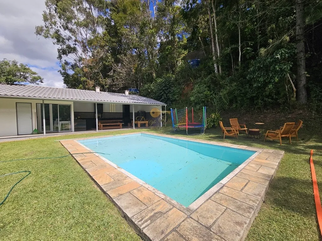 Imagem Casa para Venda em Teresópolis / RJ no bairro Albuquerque