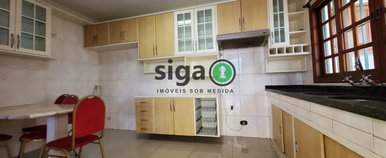 Imagem Oportunidade Única casa Jardim Peri Peri com 305m² 4 dormitórios, 2 suítes