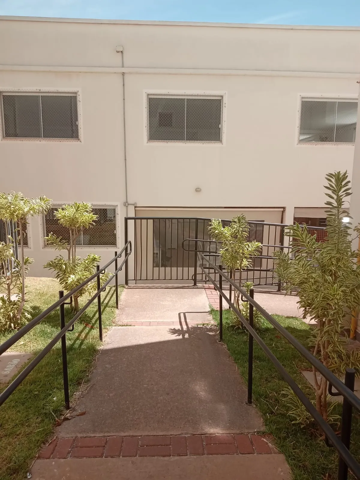 Imagem Apartamento à venda - Área útil 44 m2 com 2 dormitórios - 1 vaga - Condomínio Parque Jardim das Tuli