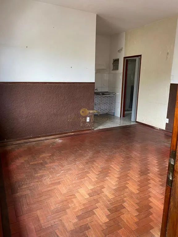Imagem Sobrado para Venda em Teresópolis / RJ no bairro Vale do Paraíso
