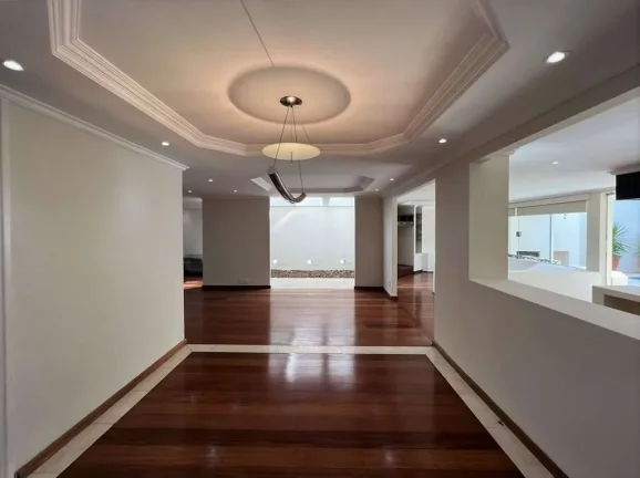 Imagem Cond. Carmel - 4 dorm/2sts, repleta de armários, piscina, gourmet, clube!