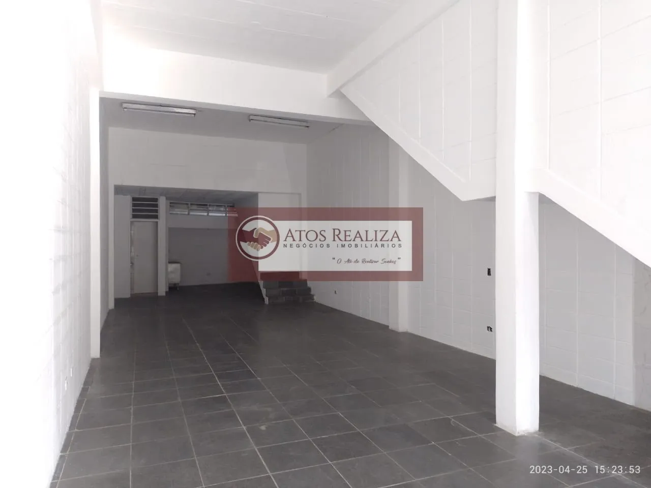 Imagem Aluga se Salão Comercial Vila Santa Catarina - São Paulo