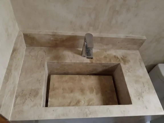 Imagem Sobrado Novo 194 m² 3 Dormitórios sendo 3 Suítes Estuda Permuta