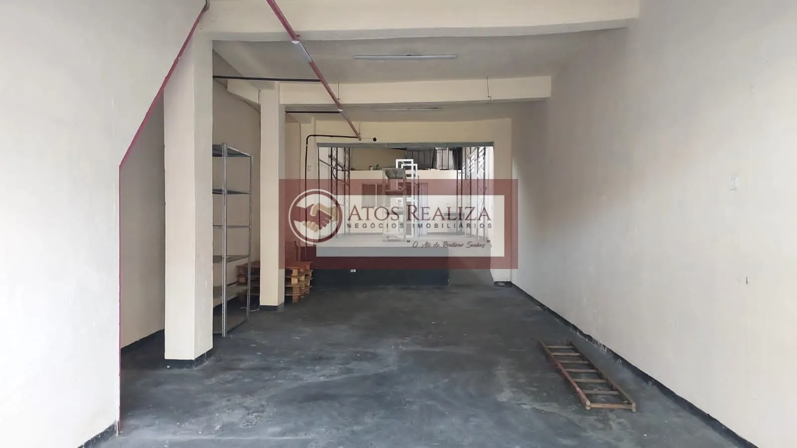 Imagem Alugo Excelente Galpão na Av Atlântica Socorro -SP: 130m² sala e 2 banheiros, locação por R$5.000.