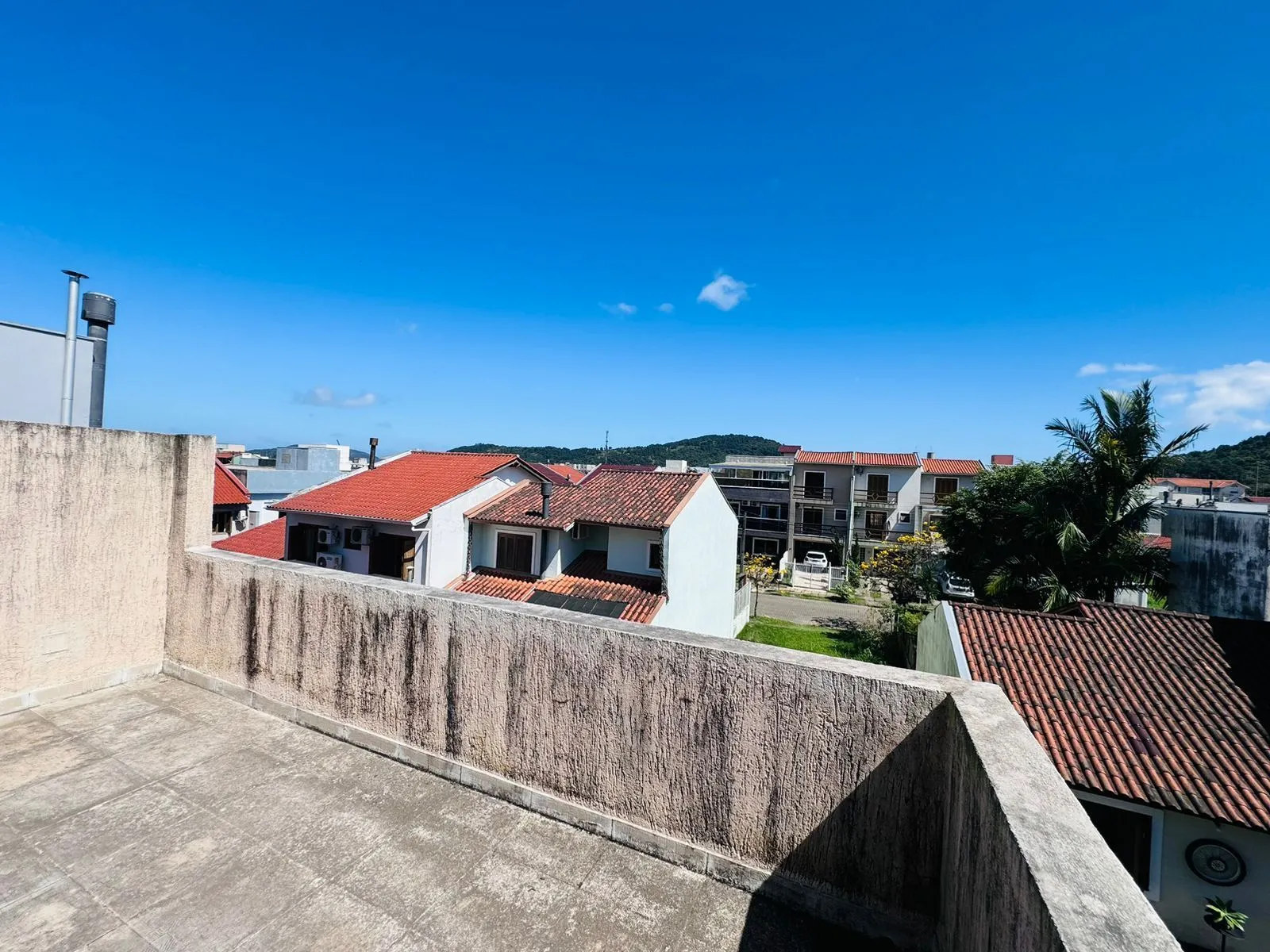 Imagem Casa no bairro Hípica - 3 dormitórios