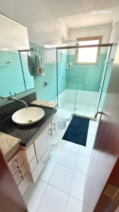 Imagem Apartamento com 4 dormitórios à venda, 170 m² por R$ 1.900.000,00 - Praia da Costa - Vila Velha/ES
