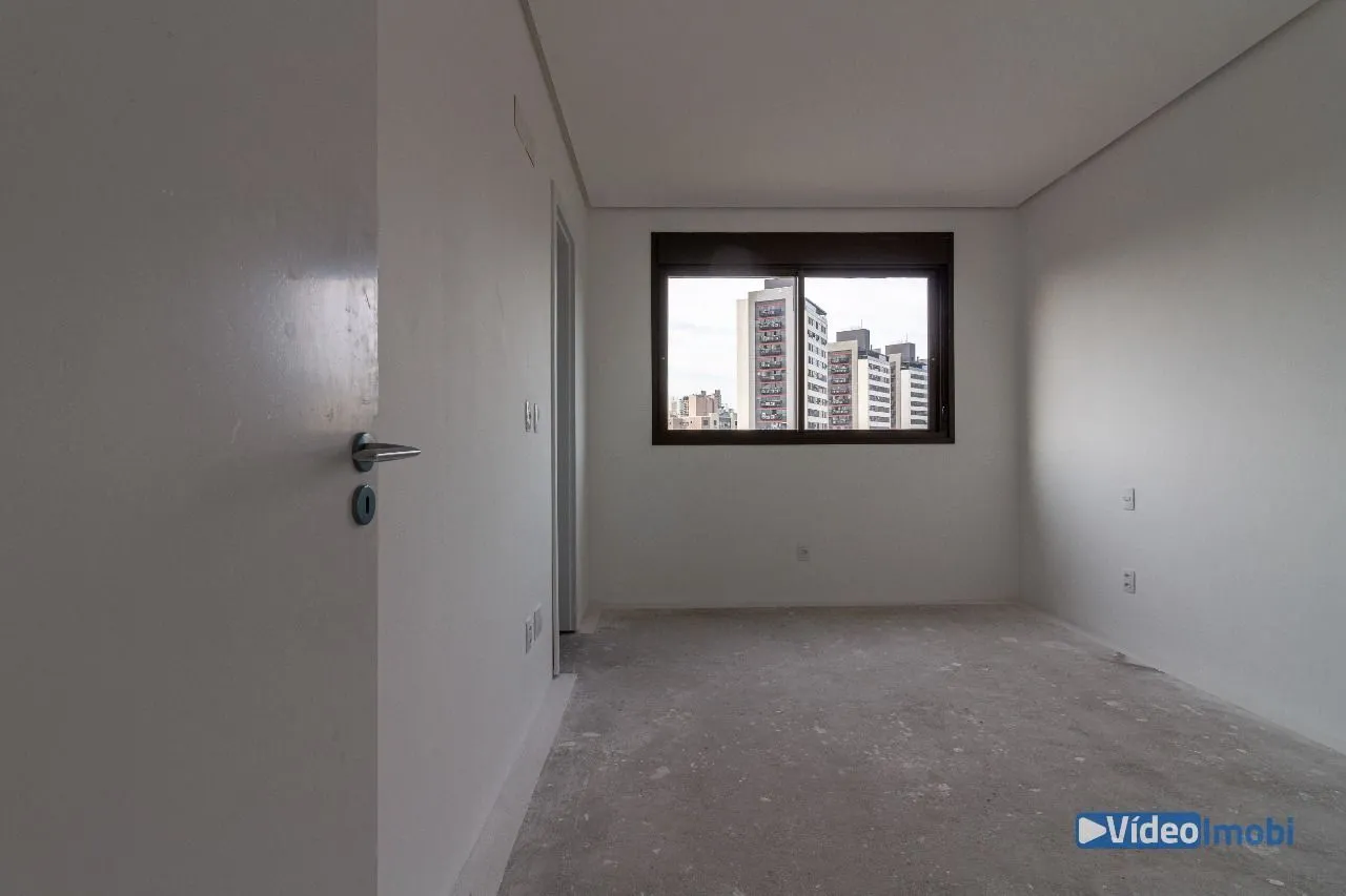 Imagem Apartamento, 78.4m², 2 dormitórios, sendo 2 suites, 1 vaga, Petrópolis