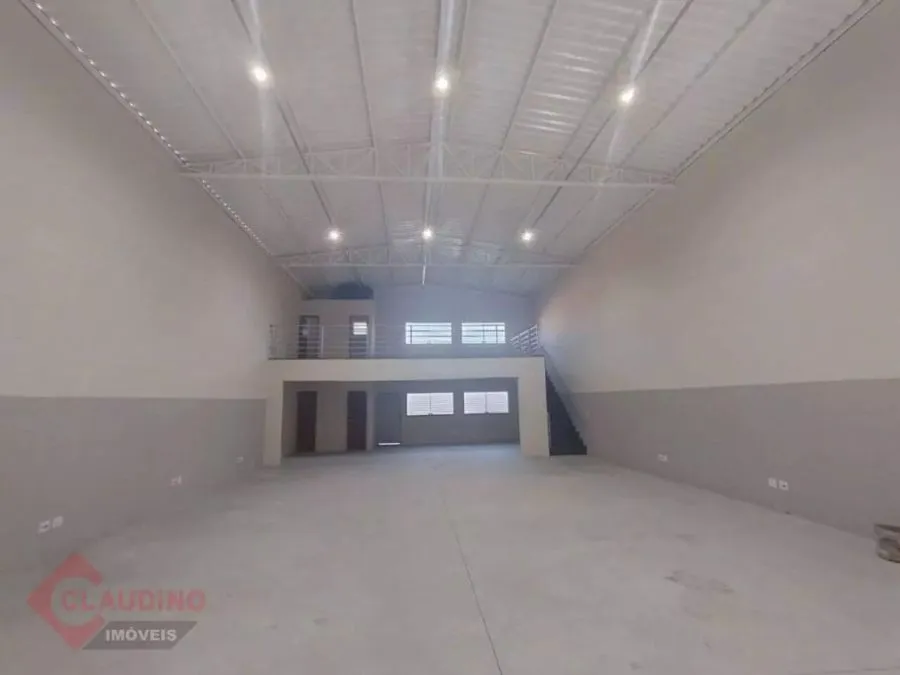 Imagem Galpão à venda, 260 m² no Jardim São Cristovão