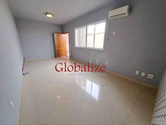 Imagem Casa Sobreposta Baixa à Venda com 3 quartos, 2 vagas, piscina, churrasqueira por R$1.150.000,00 no Boqueirão em Santos