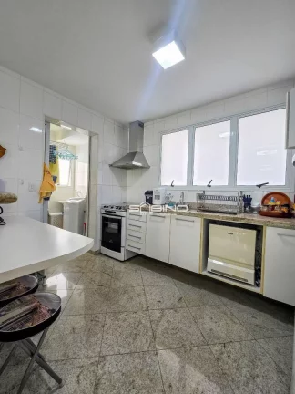 Imagem Apartamento à venda, com 4 Dormitórios 132 m² quadra de Tênis, em Riviera de São Lourenço - Bertioga SP
