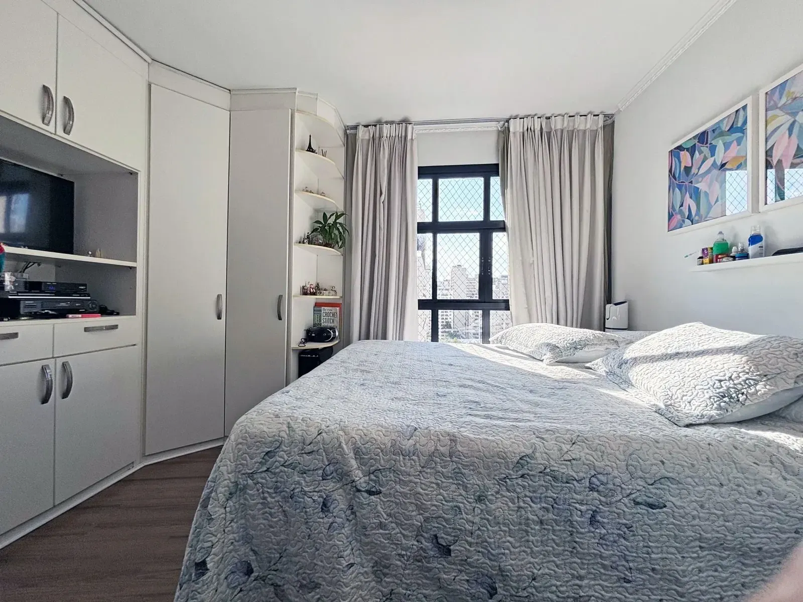 Imagem Apartamento com 3 Quartos à Venda, 100 m² em Jardim Paulista - São Paulo