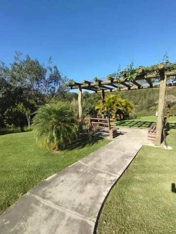 Imagem "Viva a Tranquilidade e Elegância: Terreno de 1000m² no Exclusivo Condomínio Fazenda Alta Vista, a Minutos do Campolim em Salto de Pirapora/SP"