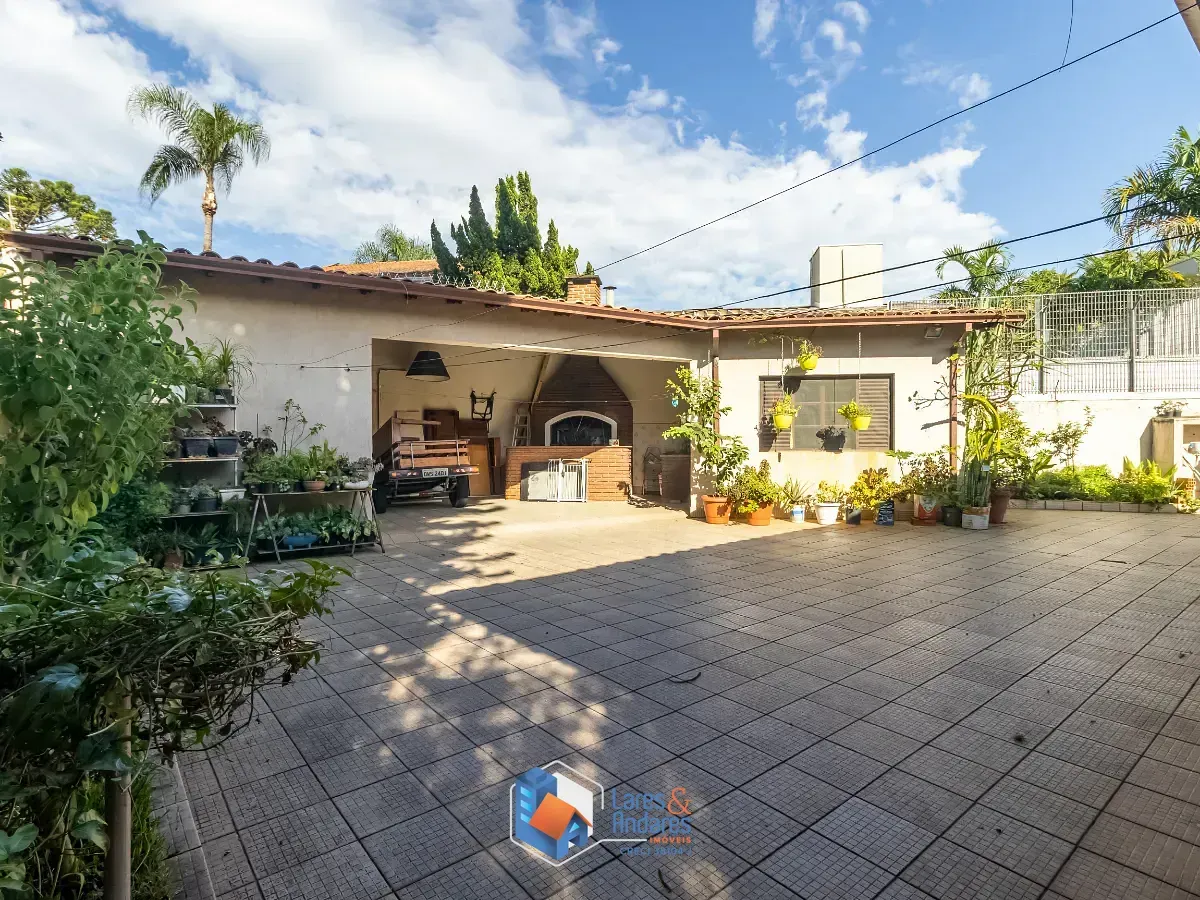 Imagem Casa para venda e locação em Alto de Pinheiros com 3 quartos, sendo 3 suítes, 245m²