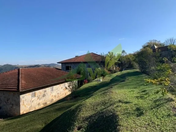 Imagem Sítio à Venda em Piracaia com Vista Deslumbrante para a Represa