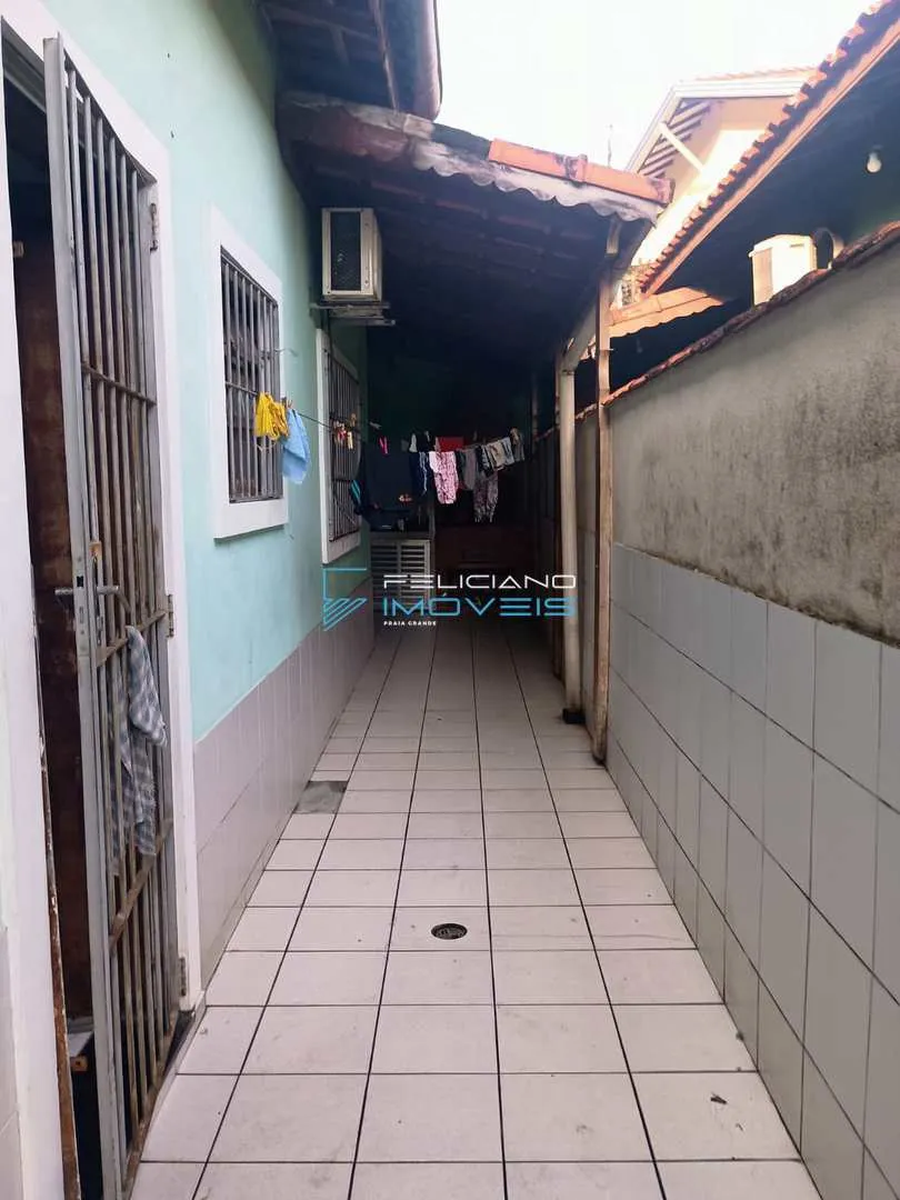 Imagem Casa com 2 quartos, Balneário Maracanã, Praia Grande - R$ 360 mil, Cod: 7060