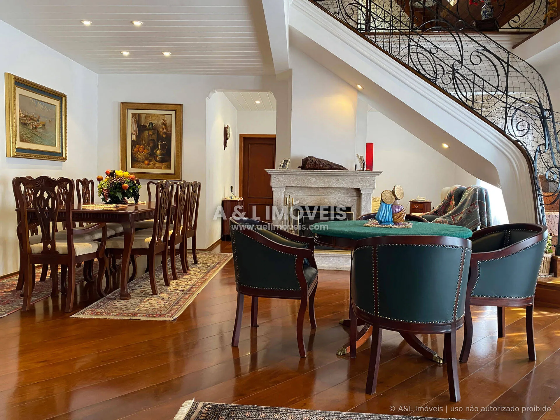 Imagem Apartamento Duplex Capivari | 326 m², 5 Suítes e SPA - Campos do Jordão