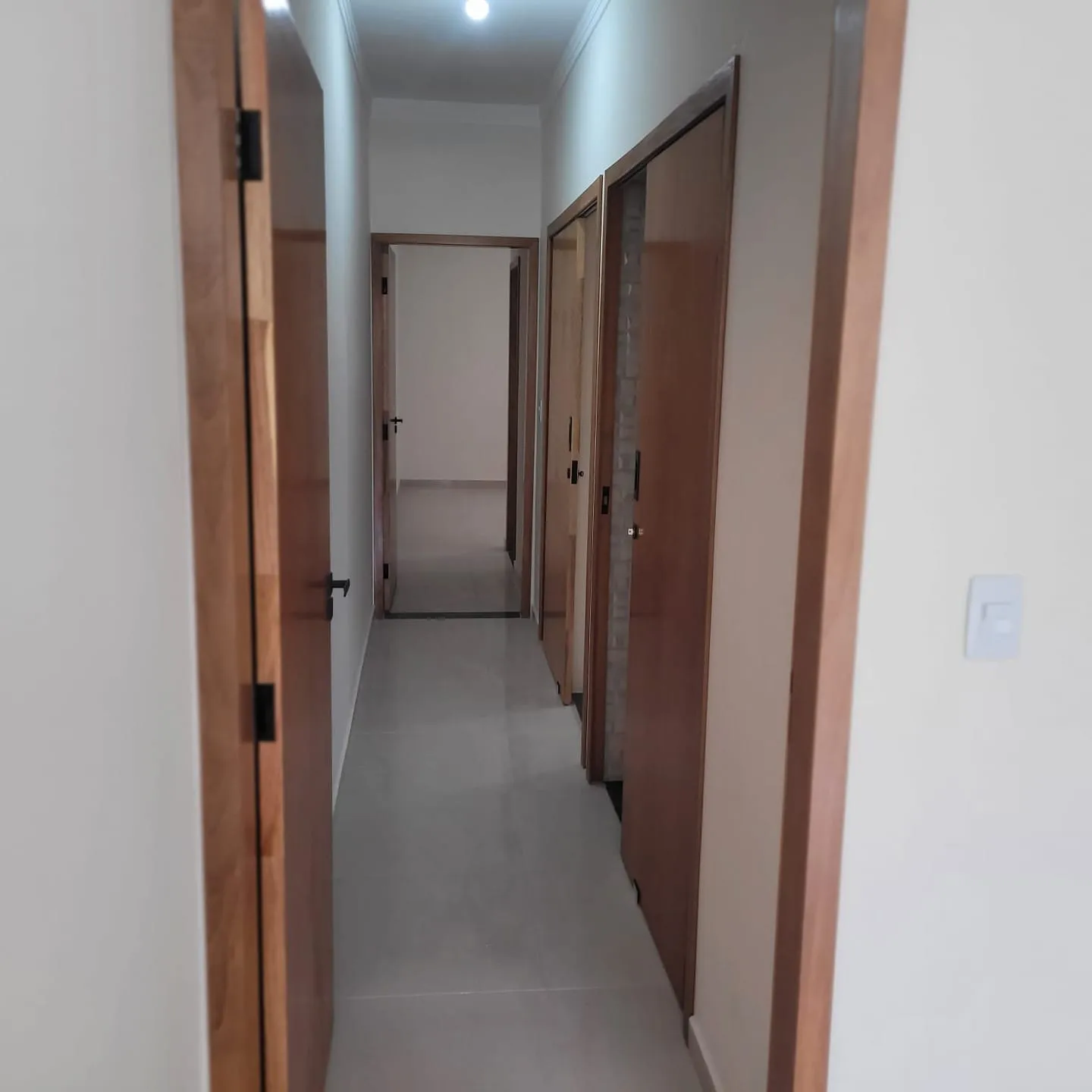 Imagem Casa à venda 2 Quartos, 1 Suite, 2 Vagas, 125M², Jardim Continental, Taubaté - SP