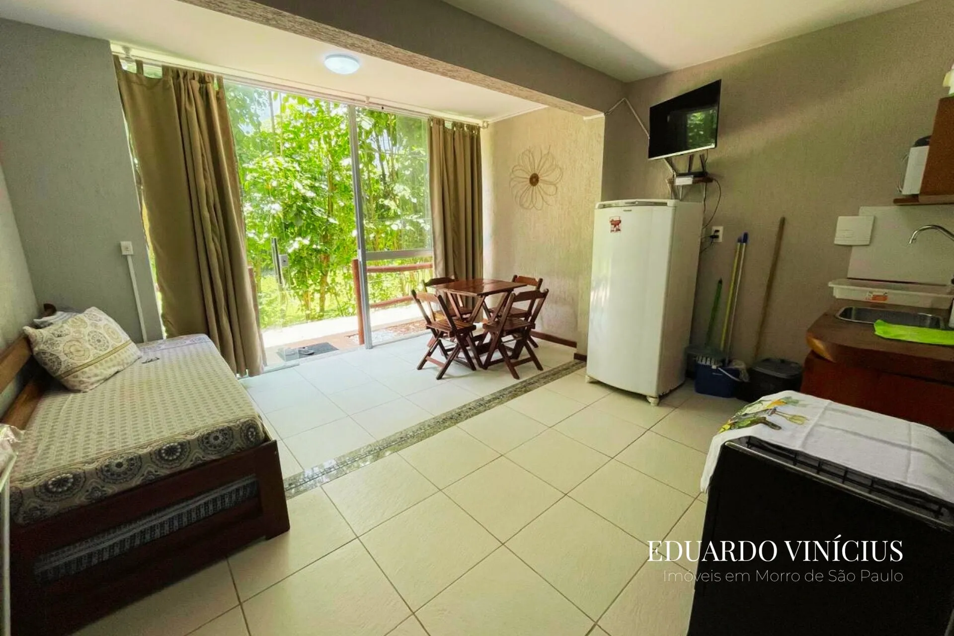 Imagem Apartamento Decorado à Venda na Terceira Praia do Morro de São Paulo