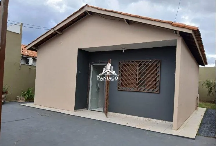 Imagem CASA NO BAIRRO CRISTO REI RESIDENCIAL FLOR DO IPÊ - VARZEA GRANDE