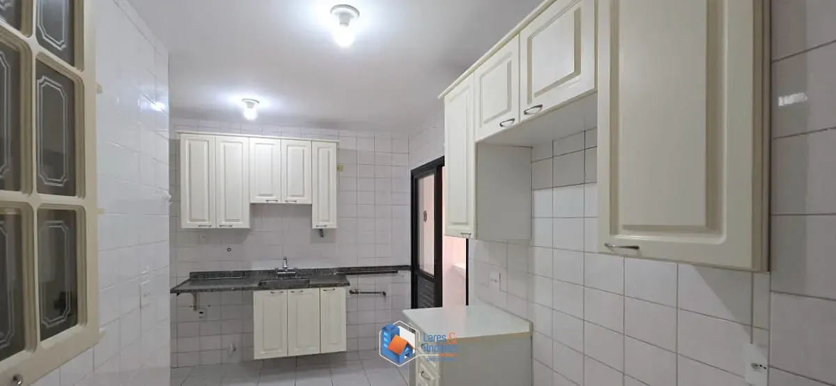 Imagem Apartamento para venda em Moema com 3 quartos, sendo 1 suíte, 95m²