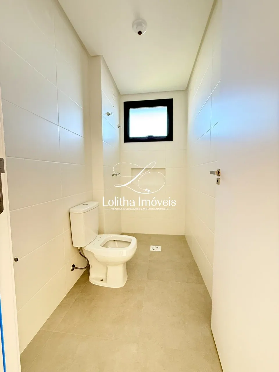 Imagem APARTAMENTO À VENDA COM 2 SUÍTES NA AGRONÔMICA, EM FLORIANÓPOLIS/SC