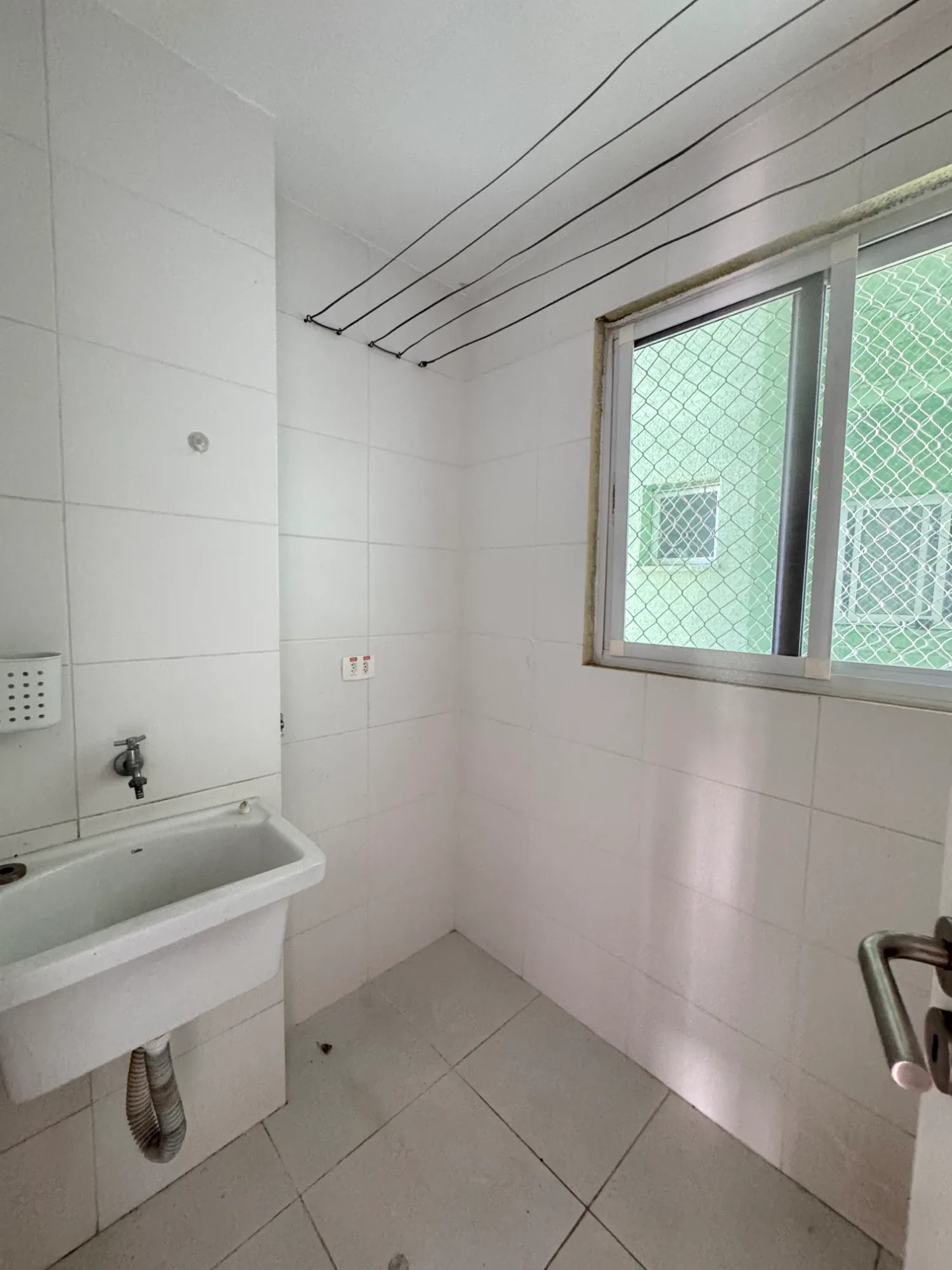 Imagem Apartamento com 2 Quartos à Venda, 67 m² em Indaiá - Caraguatatuba