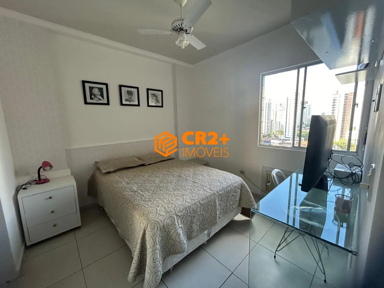 Imagem Apartamento à venda com 185m² , 4 quartos sendo 2 suítes no Espinheiro.