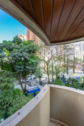 Imagem Apartamento à venda em São Paulo, Moema, com 4 quartos, 200m2
