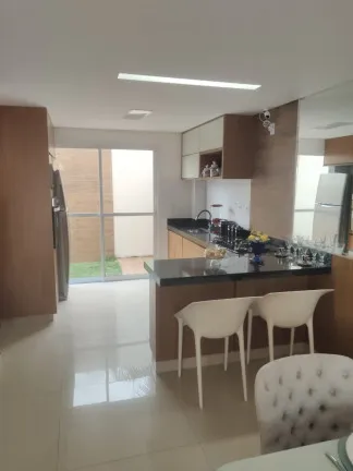 Sobrado com 3 Quartos à Venda, 107 m² em Jardim Maria Inês - Aparecida de Goiânia