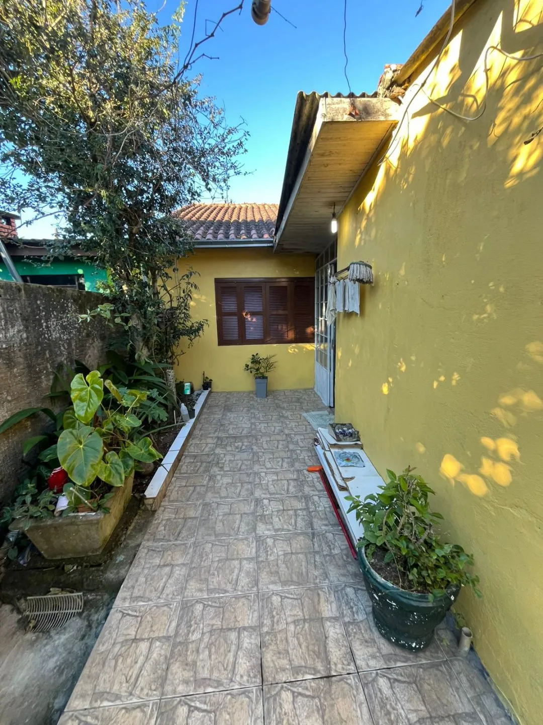 Imagem Casa Completa com Piscina e Porteira Fechada - Conforto e Espaço para sua Família