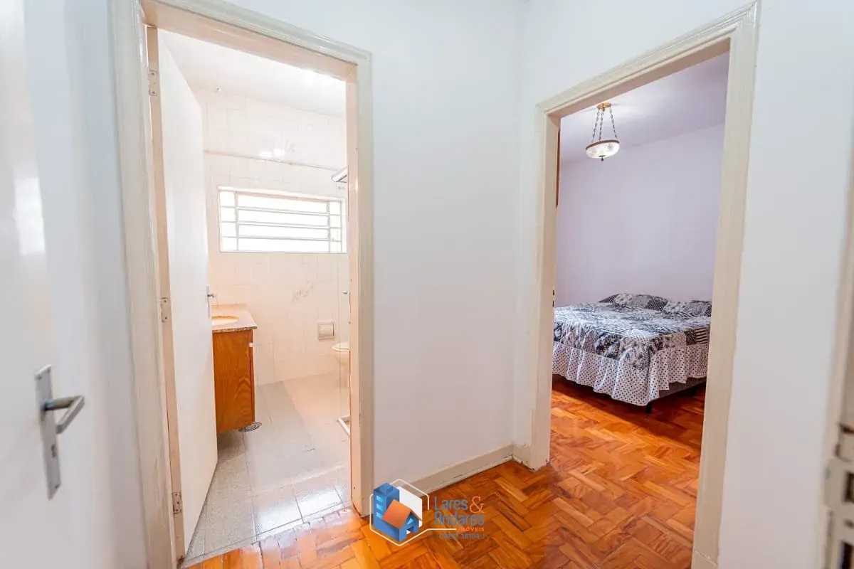 Imagem Casa para venda em Planalto Paulista com 3 quartos, sendo 1 suíte, 180m²