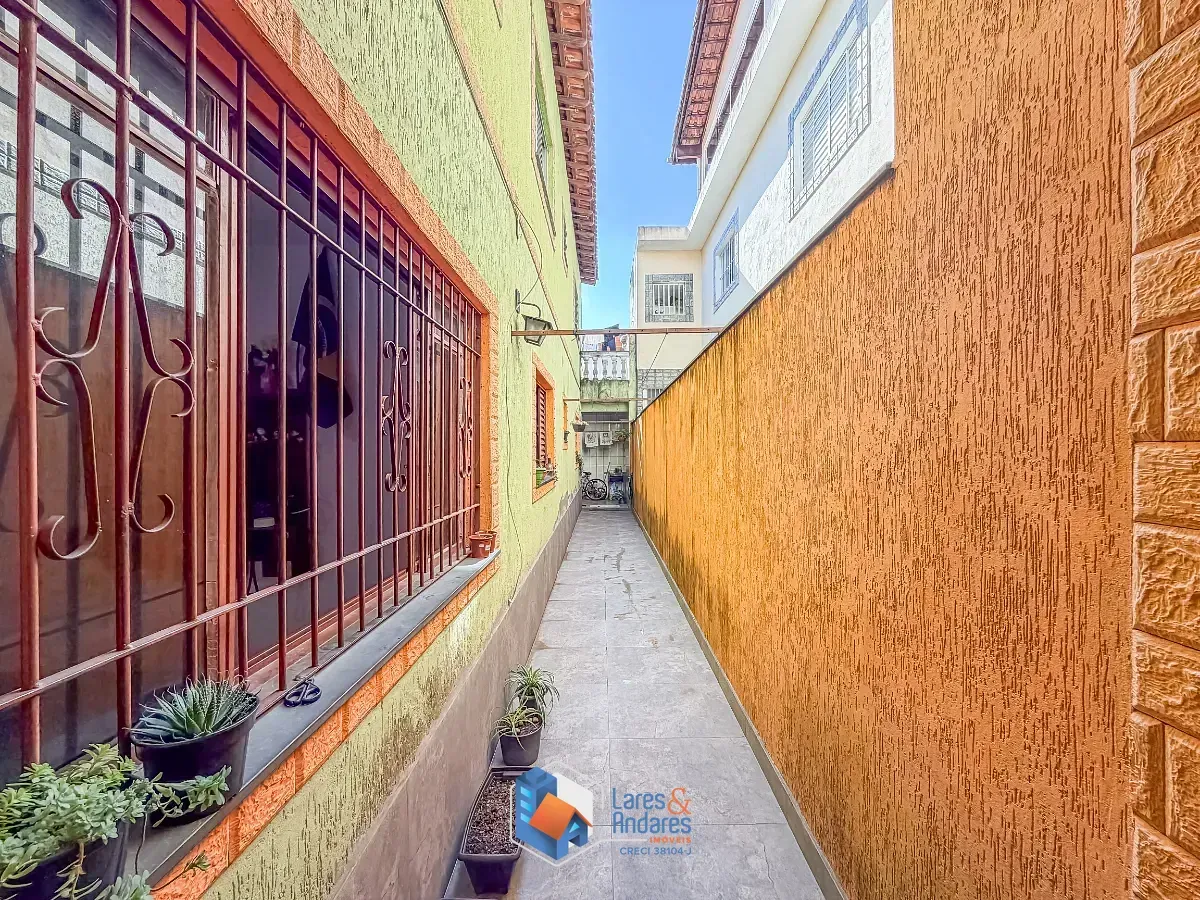 Imagem Sobrado para venda em Parque Nações Unidas com 4 quartos, 150m²