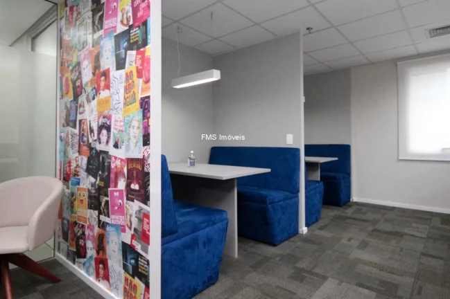 Imagem Conjunto comercial com 220m2 mobiliado na Vila Olímpia.
