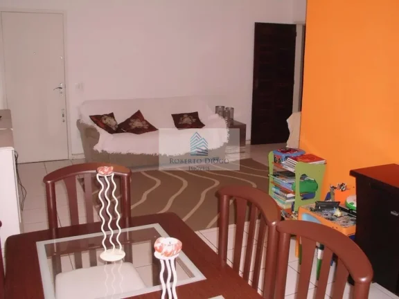 Imagem Imóvel à venda em Icaraí, Niterói-RJ: Apartamento de 3 quartos com suíte, sala ampla e vaga de garagem. Venha conferir!