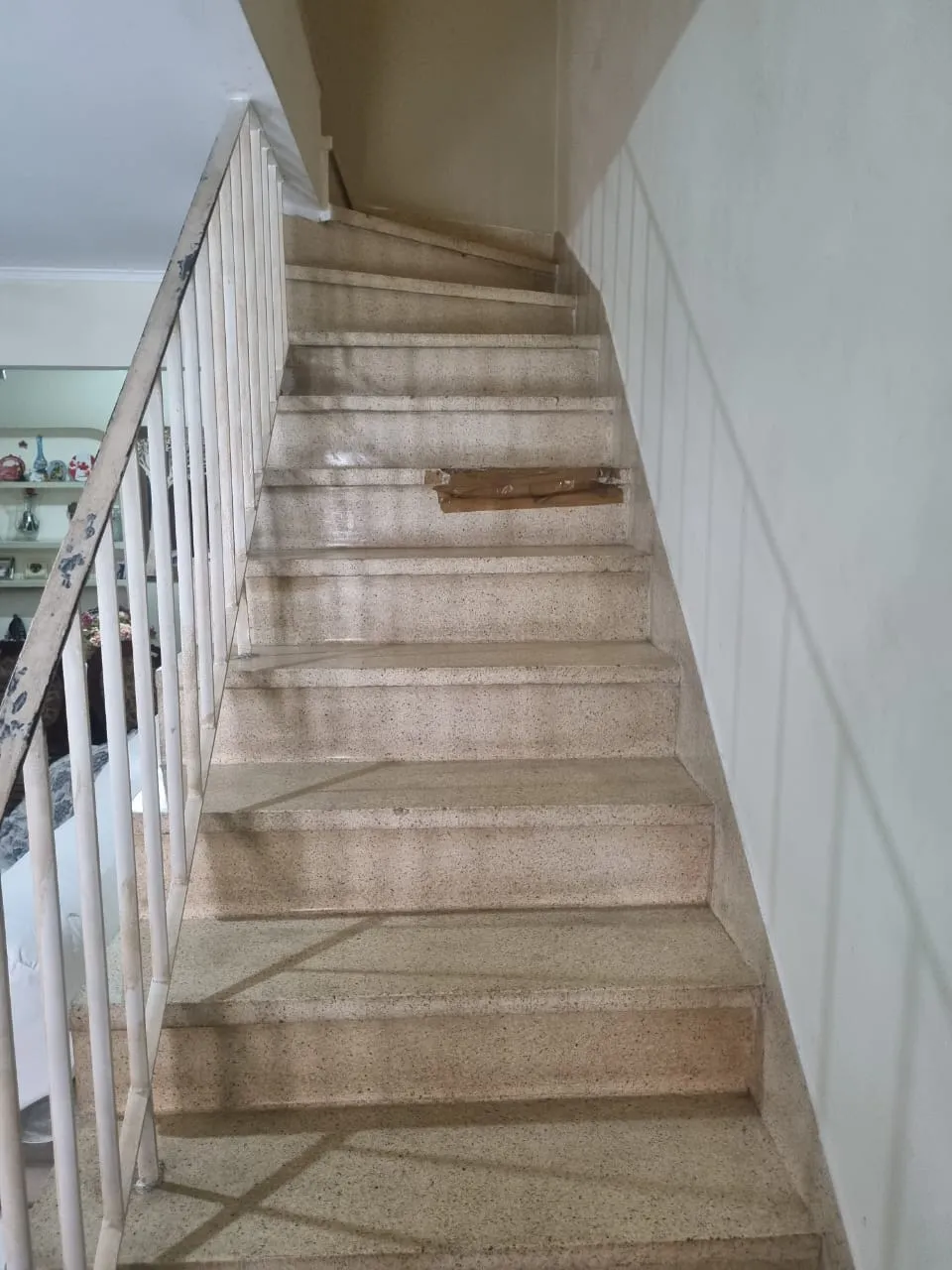 Imagem VENDO LINDO SOBRADO 03 DORMITÓRIOS NO BAIRRO INGAÍ!