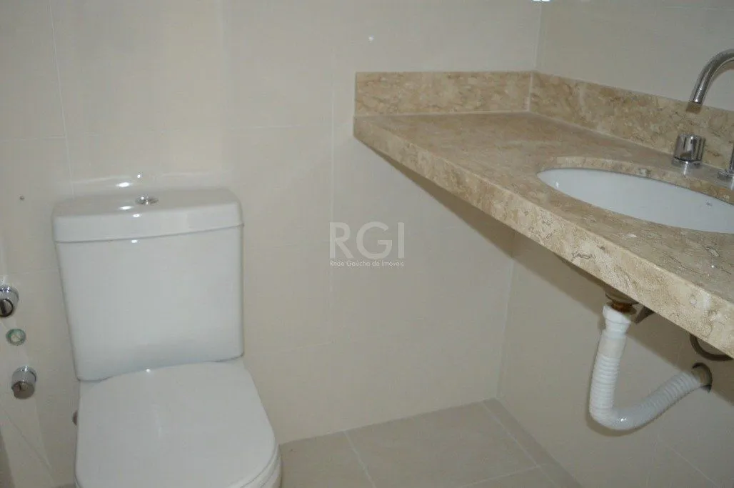 Imagem Apartamento 2 dormitórios com box duplo próximo ao Zaffari da Cabral