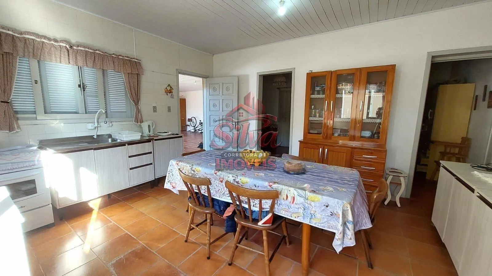 Imagem C254 | Casa 4 dormitórios à venda a 200m do mar em Imbé