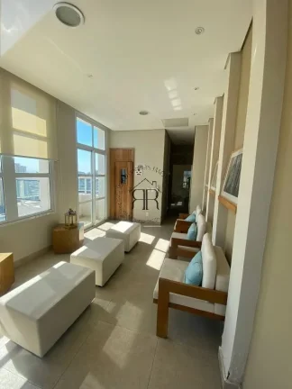 Imagem Seja bem-vindo ao seu novo lar! Este lindo apartamento de 1 quarto, 1 sala, 1 banheiro, com 2 vagas ...