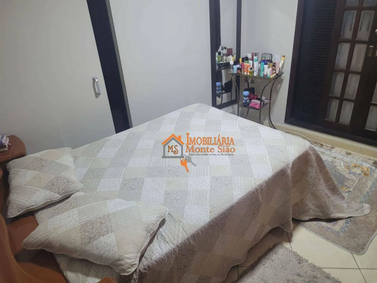 Imagem Sobrado com 2 dormitórios à venda, 184 m² por R$ 499.000,00 - Jardim Flor da Montanha - Guarulhos/SP