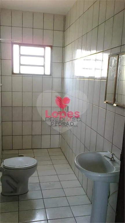 Imagem Casa de 3 quartos, 162m² no bairro Centro, em Itatinga