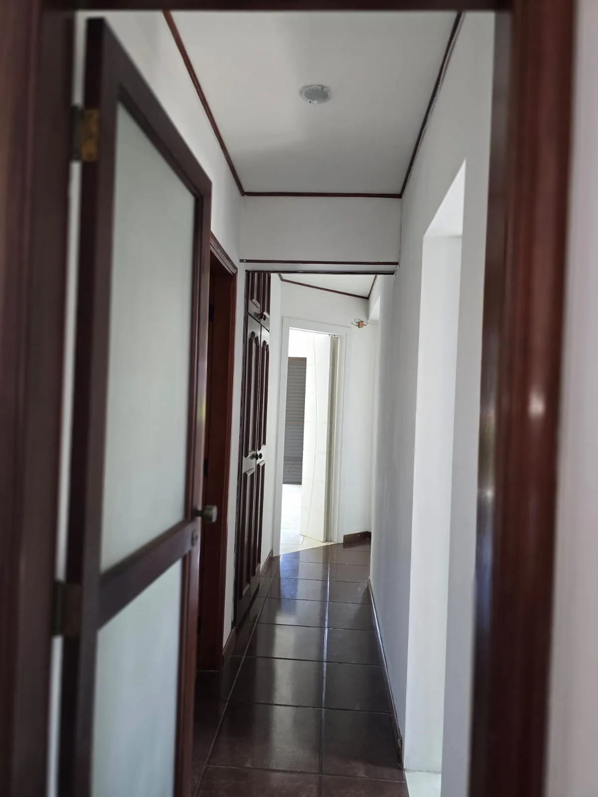 Imagem Imperdível apartamento à venda em Santos-SP, bairro Campo Grande! 3 quartos, 1 suíte, 1 sala, 2 banheiros, 1 vaga de garagem, 182,00m² de área.