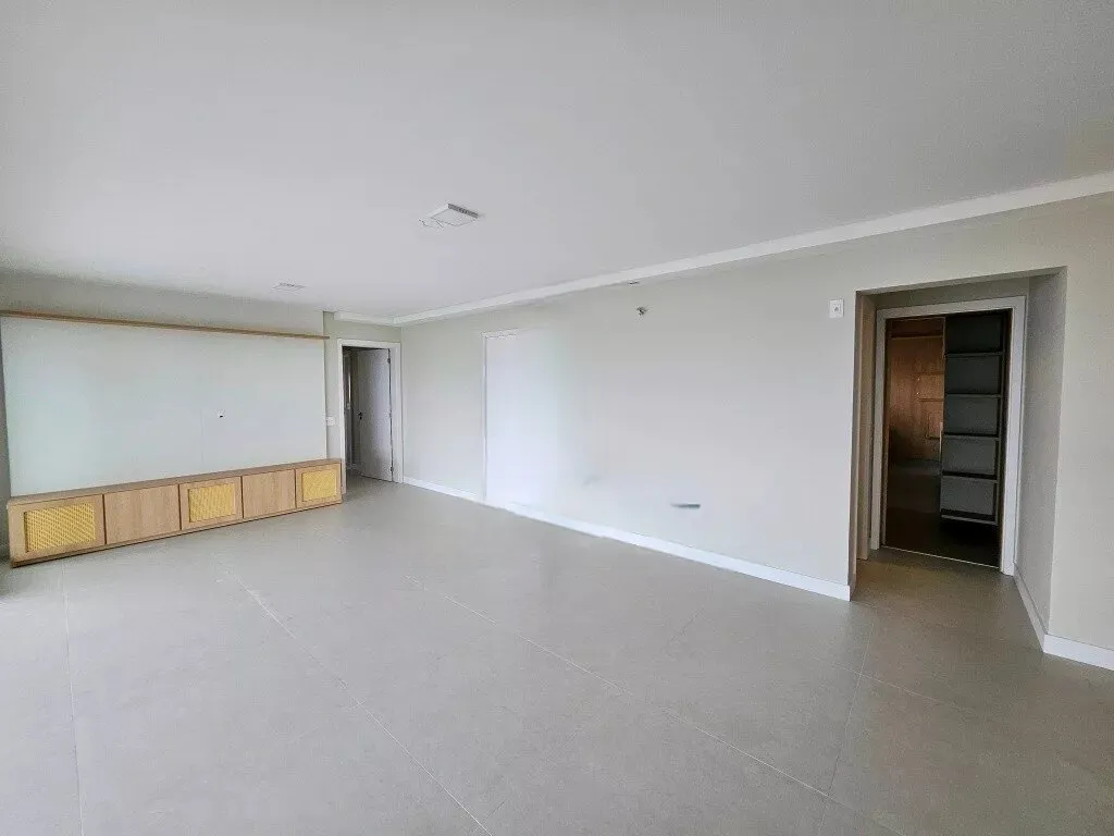 Imagem ALUGO LINDO APARTAMENTO NOVO COM 03 SUÍTES NO BAIRRO VILA SOFIA!