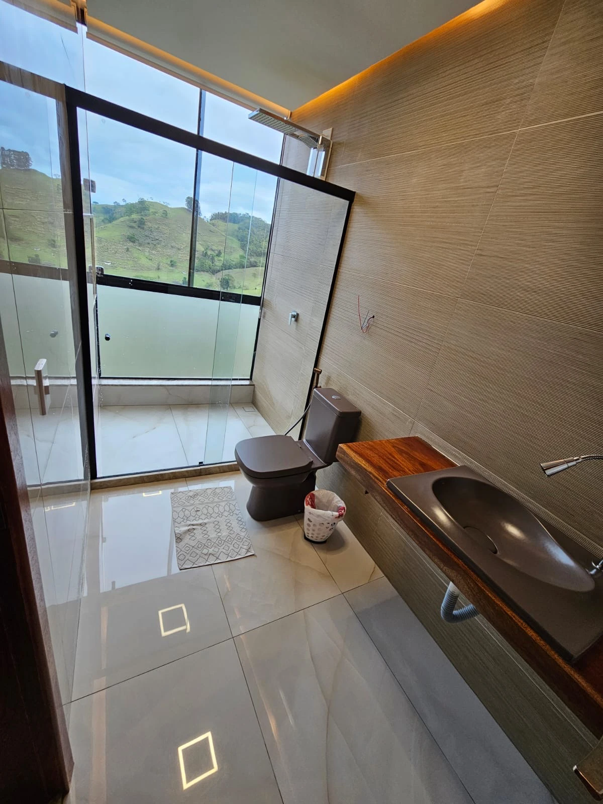 Imagem Casa com 3 Quartos à Venda, 400 metros em Vargem Alta - Vargem Alta