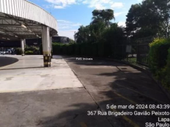 Imagem Prédio comercial com 935m² na Lapa.
