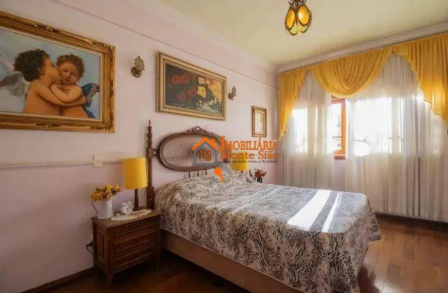 Imagem Sobrado com 3 dormitórios, 425 m² - venda por R$ 2.000.000,00 ou aluguel por R$ 11.500,00/mês - Jardim Maia - Guarulhos/SP
